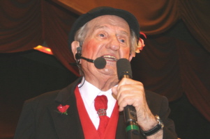 ...Hermann Voit (85 Jahre) ...Hermann Voit (85 Jahre)